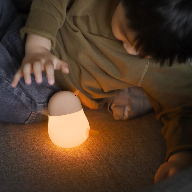 Pecking Rice Chicken Small Night Light - Creative Gravity Silicone Lamp