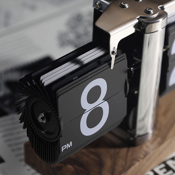 Retro Mechanical Flip Clock