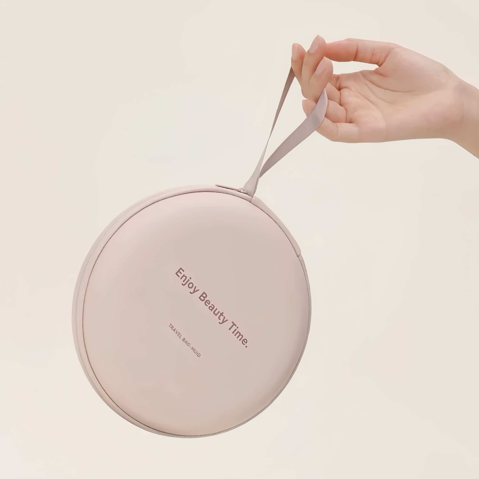Upgrade your routine with the Foldable LED Vanity Mirror – portable, rechargeable, daylight 97% CRI lighting, stepless dimming & travel lock design.