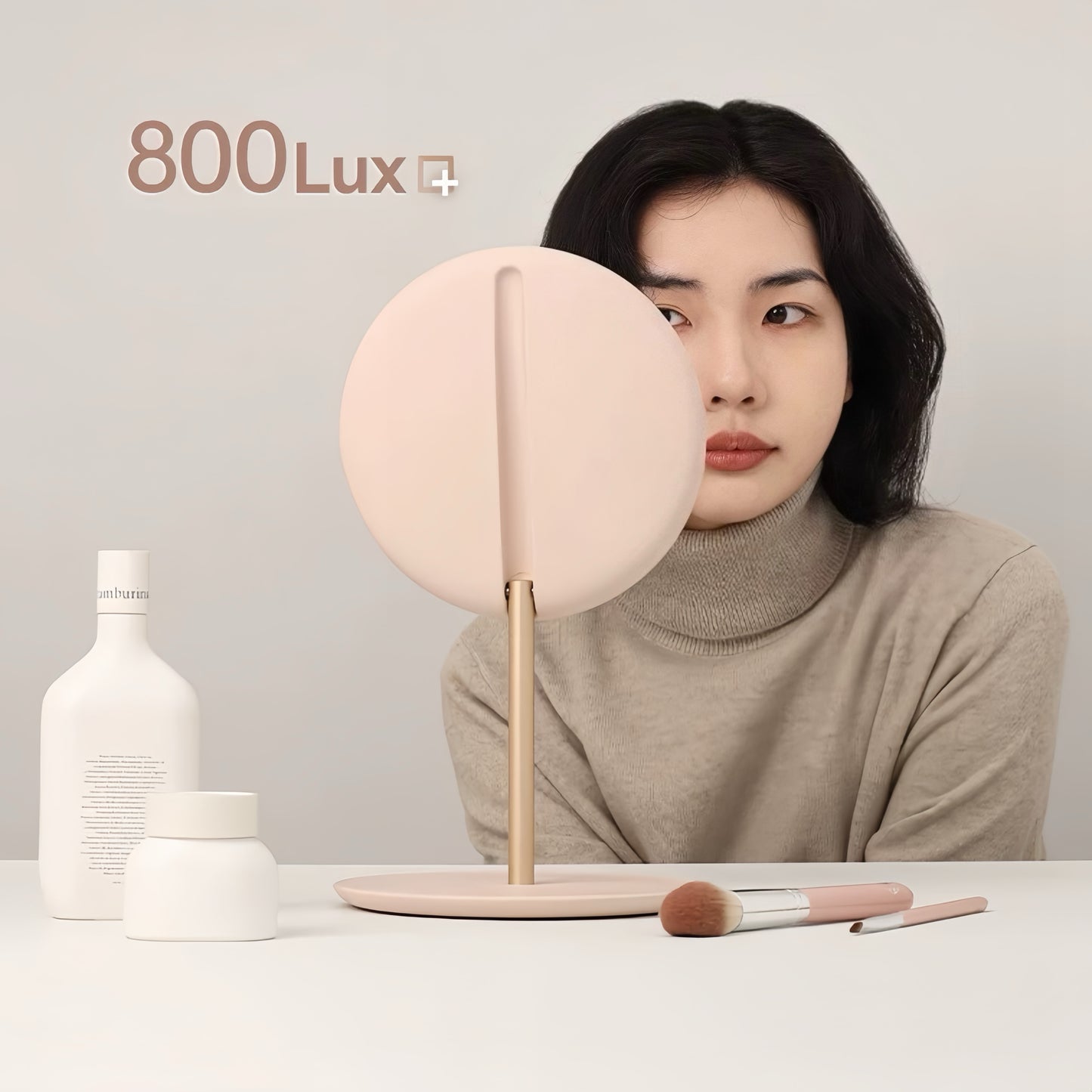 Upgrade your routine with the Foldable LED Vanity Mirror – portable, rechargeable, daylight 97% CRI lighting, stepless dimming & travel lock design.