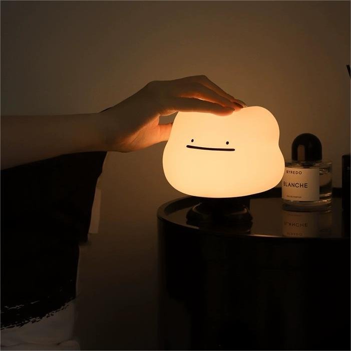 Cloud Creative Silicone Bedside Lamp - Romantic Atmosphere Light with Healing Warmth and Colorful Flowing Modes